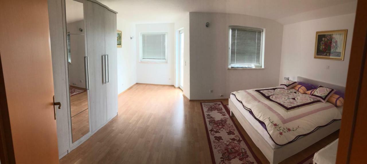 Apartments M&M Terzic Poreč Buitenkant foto